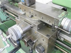 lathe---machines_2789367